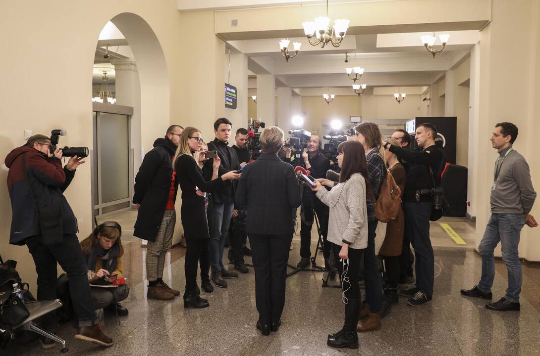 Vilniuje nusileido lėktuvas su keleiviu, kuriam įtariama užkrečiama liga