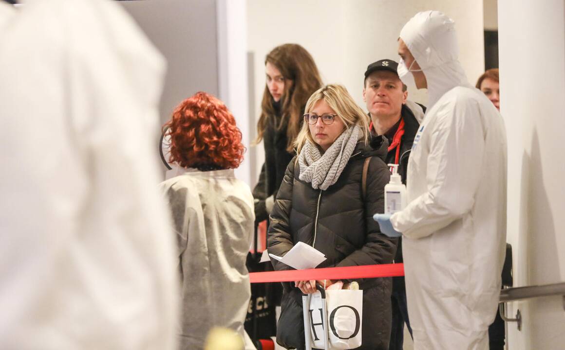 Keleivių patikra Vilniaus oro uoste