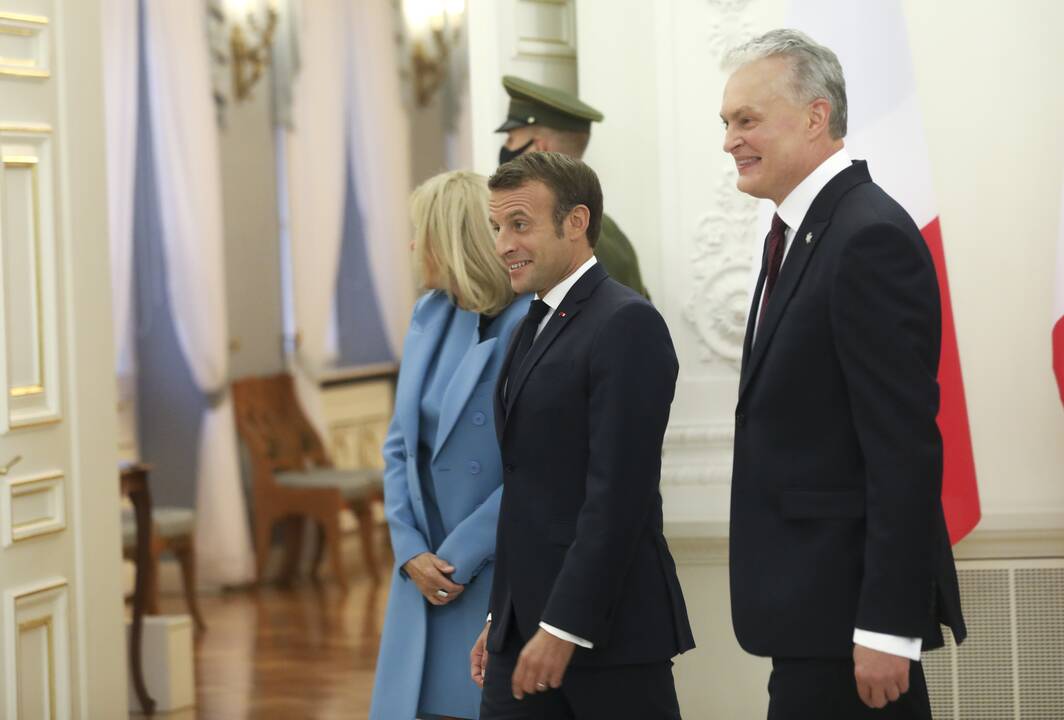 Į Lietuvą atvyko Prancūzijos prezidentas E. Macronas