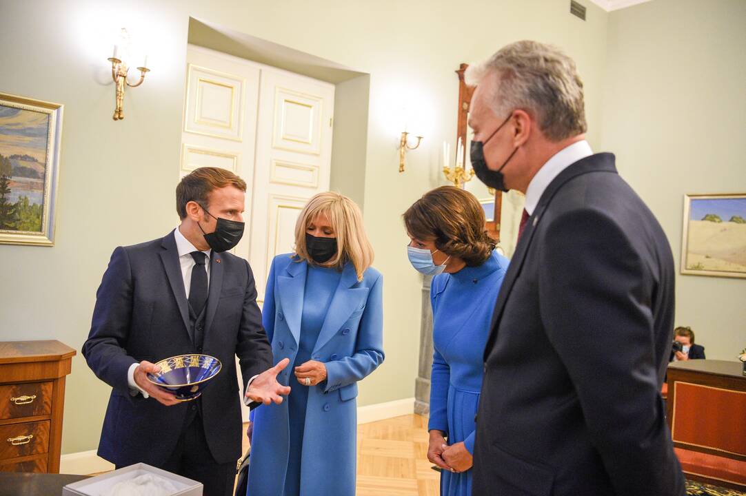 Į Lietuvą atvyko Prancūzijos prezidentas E. Macronas