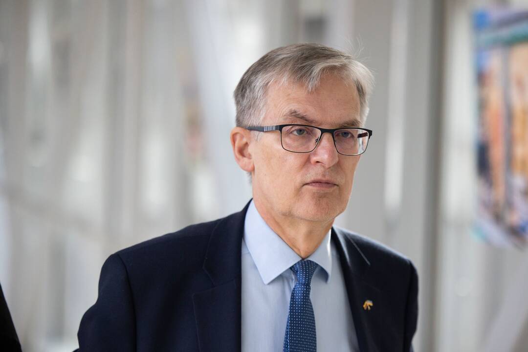 Sabatausko siūlymas dėl leidimų dirbti su slapta informacija galėtų pasitarnauti Žemaitaičiui