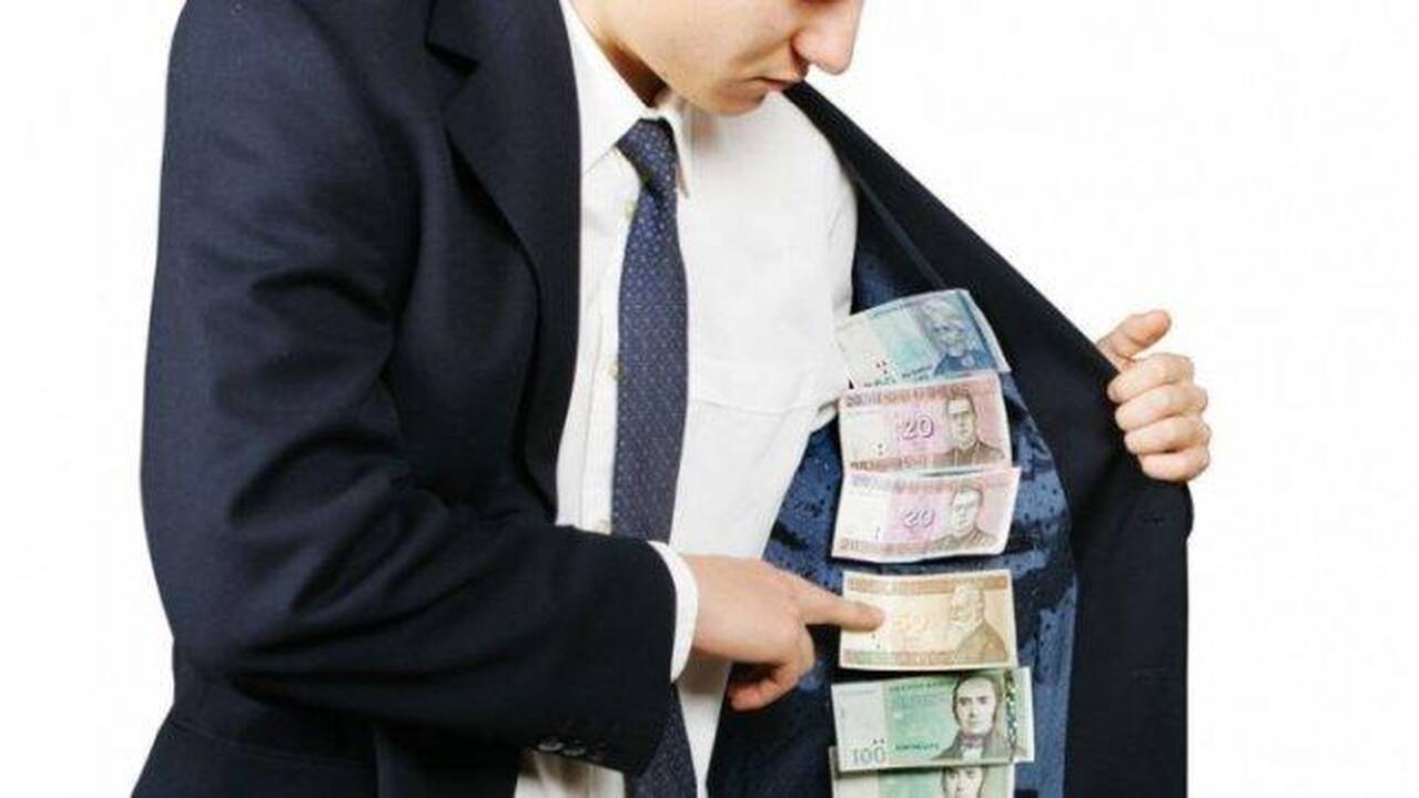 Ne visi Seimo nariai patenkinti parlamentinių lėšų dydžiu