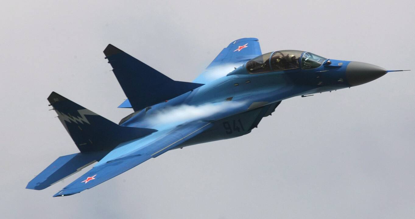 Indijoje tikriausiai surasti nukritusio naikintuvo piloto palaikai