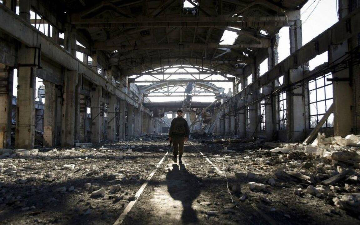 Rytų Ukrainoje du milijonai gyventojų neteko patikimo mobilaus ryšio