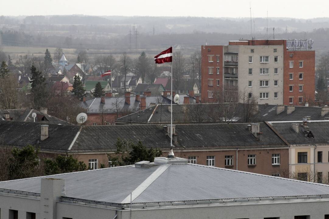 Daugpilyje sulaikytas Rusijos pilietis, skraidinęs droną šalia riboto patekimo vietų