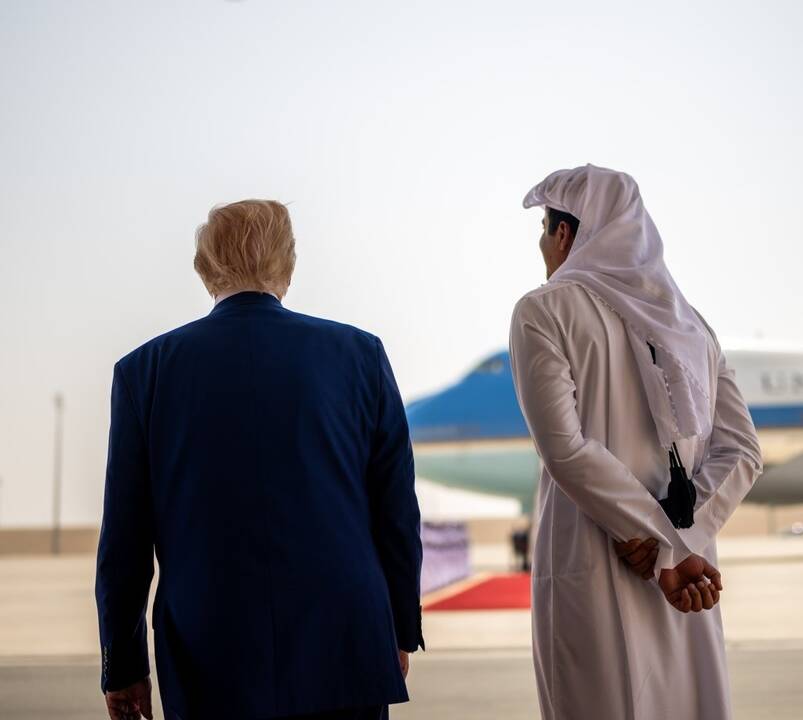 Pentagonas: JAV priėmė Kataro padovanotą lėktuvą, kuris bus naudojamas kaip „Air Force One“