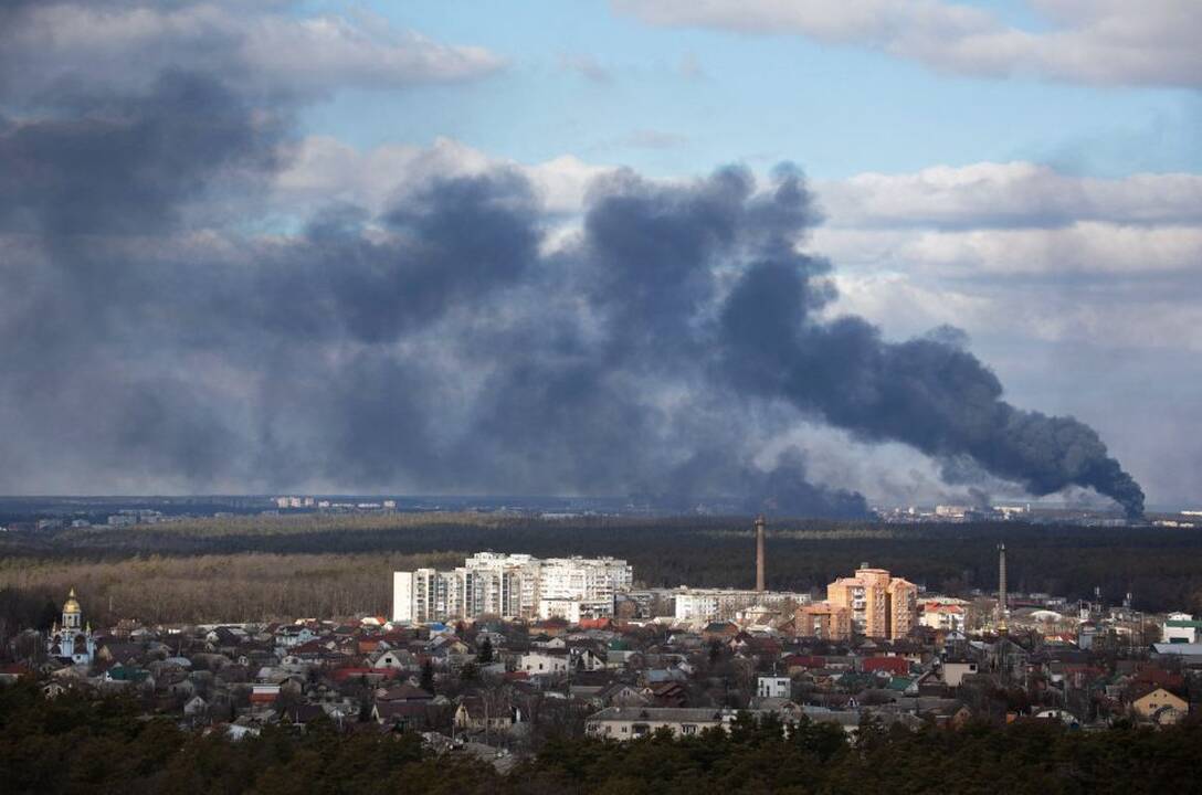 Kaip komerciniai palydovai padeda matyti karą Ukrainoje