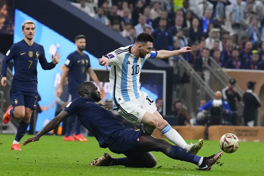 Pasaulio futbolo čempionato finalas: Argentina – Prancūzija