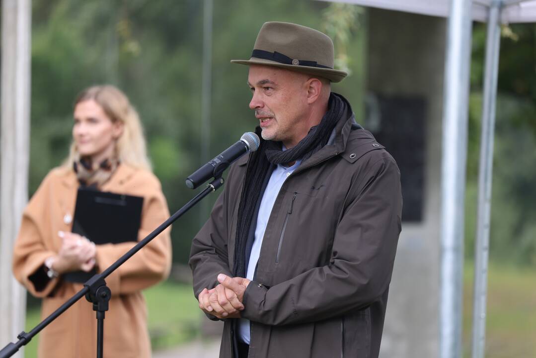 Atidaryta A. Sutkaus fotogalerija