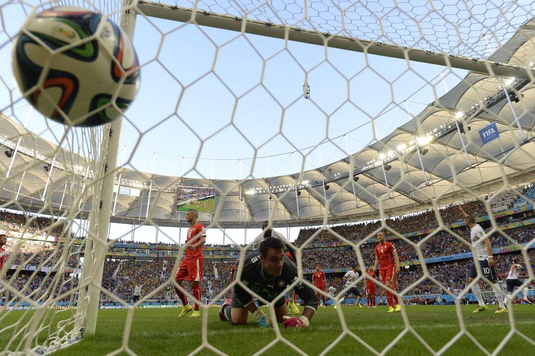 Pasaulio futbolo čempionatas: Prancūzija - Šveicarija