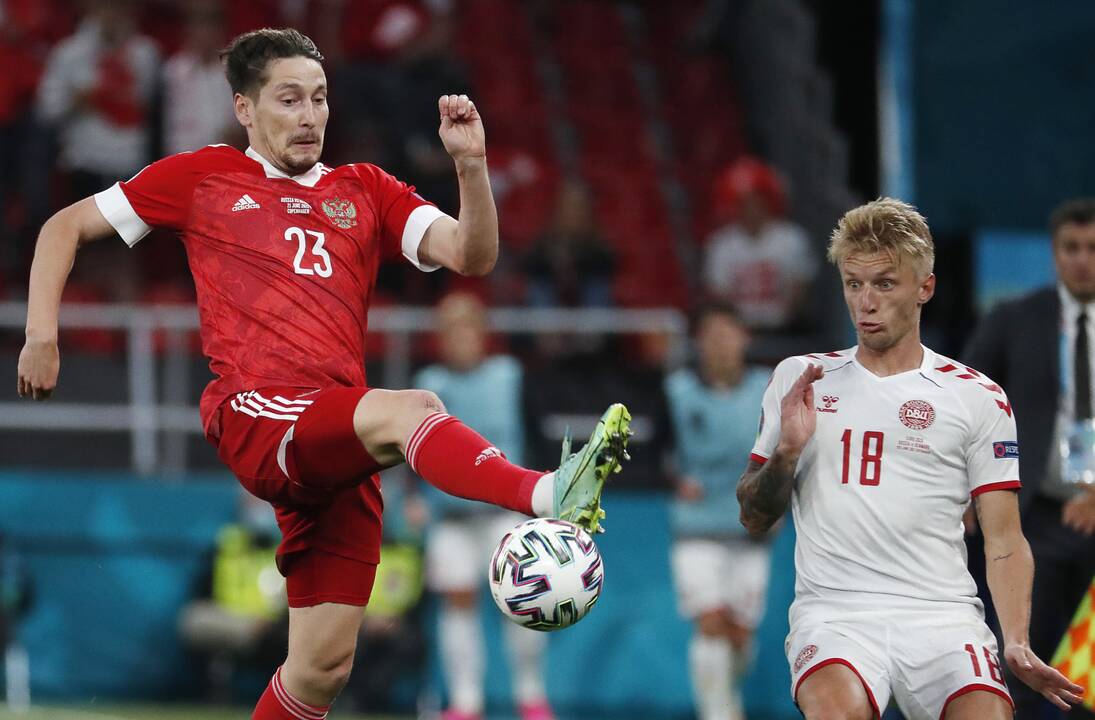 Europos futbolo čempionatas: Rusija–Danija 1:4