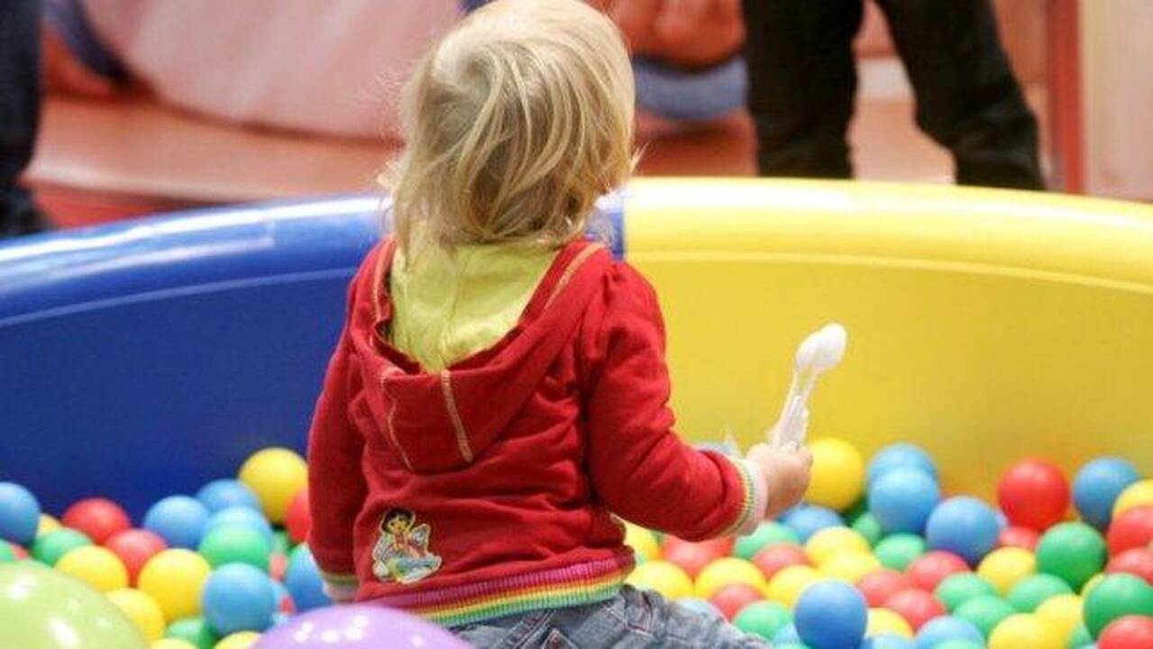 „Pastogės“ vadovas: dauguma atvejų įvaikinimas nėra geriausia išeitis