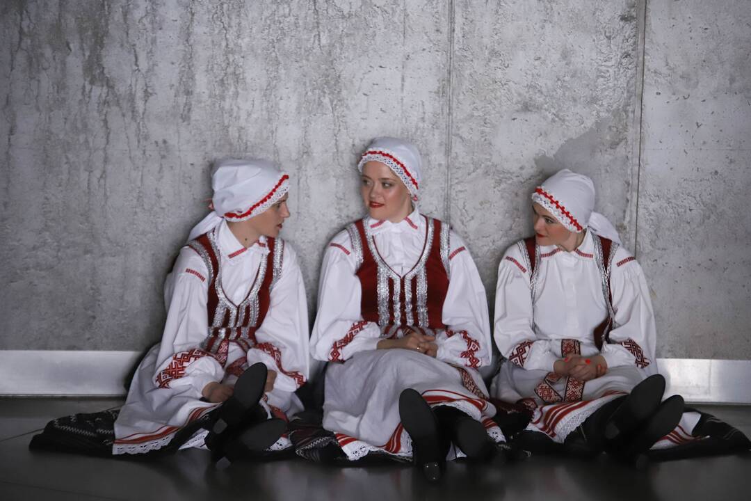 Kauno „Žalgirio“ arenoje – dainų ir šokių šventė