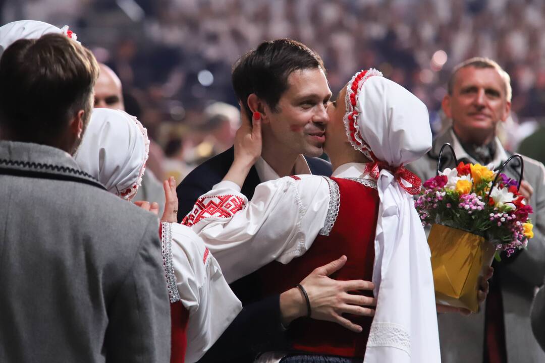 Kauno „Žalgirio“ arenoje – dainų ir šokių šventė