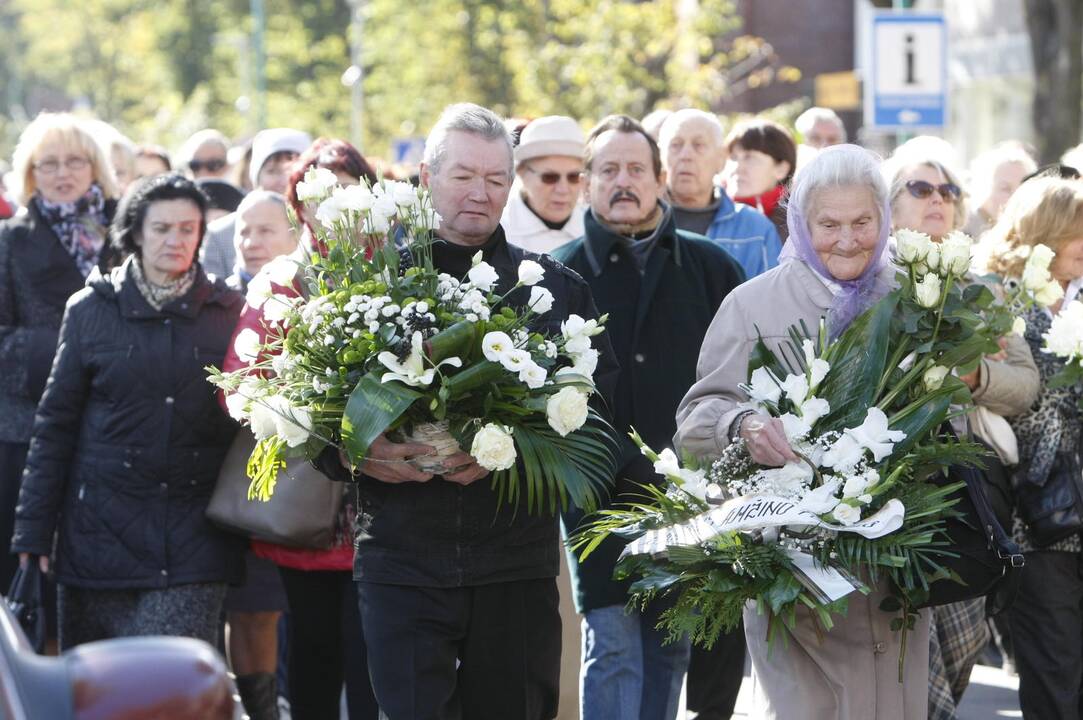 Atsisveikinimas su maestro S. Povilaičiu