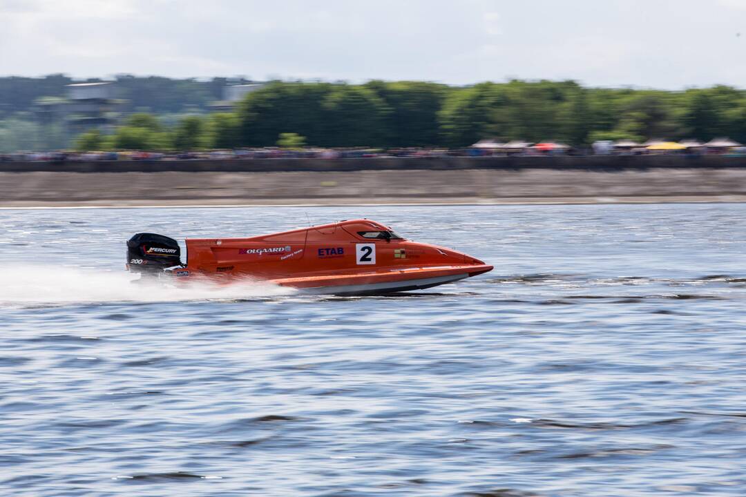 F2 vandens formulių lenktynių finalas