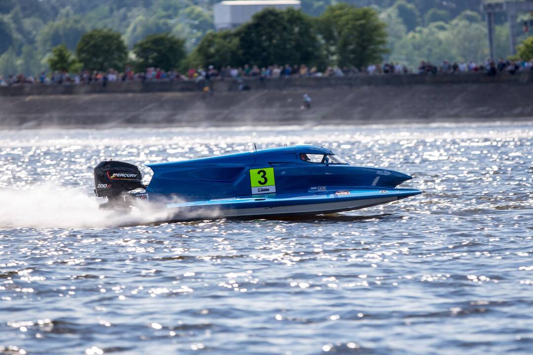 F2 vandens formulių lenktynių finalas