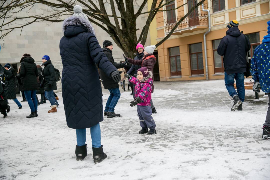 Akcija "Kaunas šoka" išjudino kauniečius