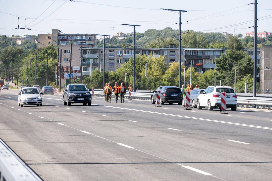 Atidarytas Varnių tiltas