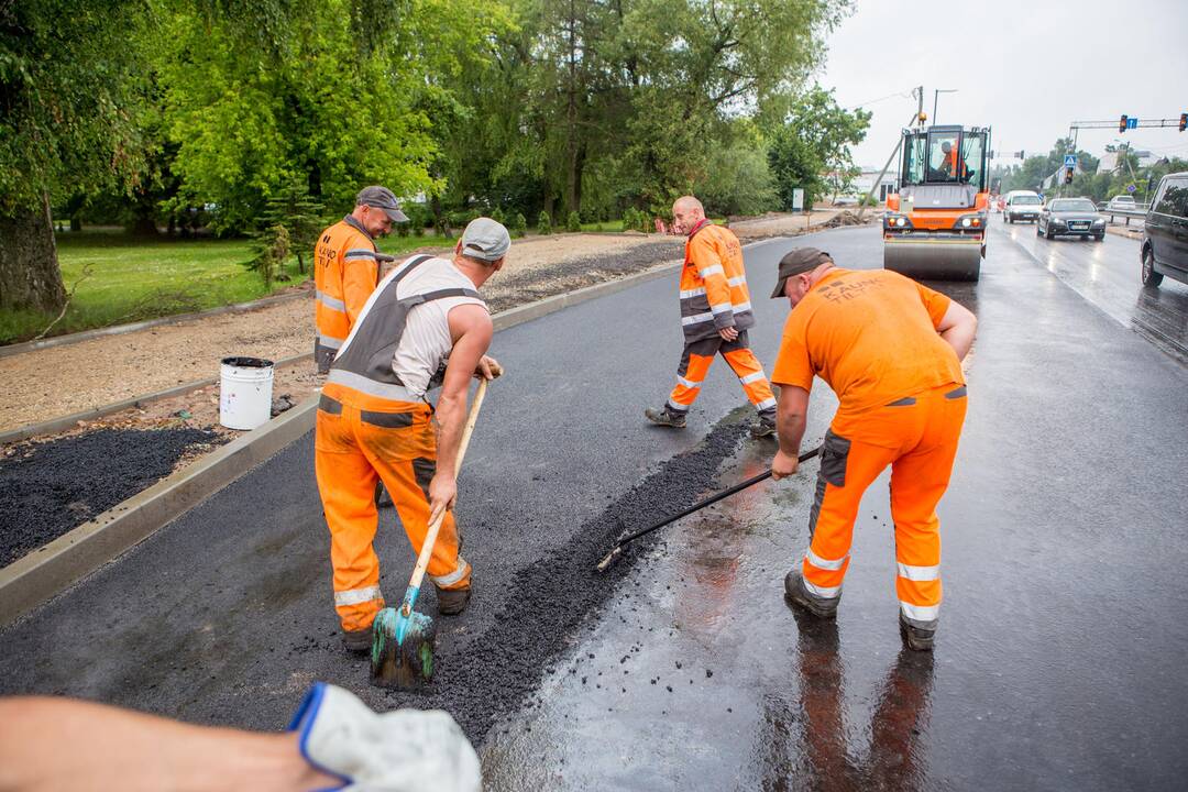 Tvarkomas kelias į Kauno oro uostą