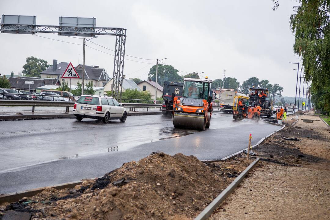 Tvarkomas kelias į Kauno oro uostą