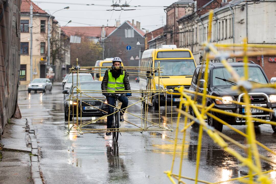 Kauno gatvėse - neįprastos transporto priemonės