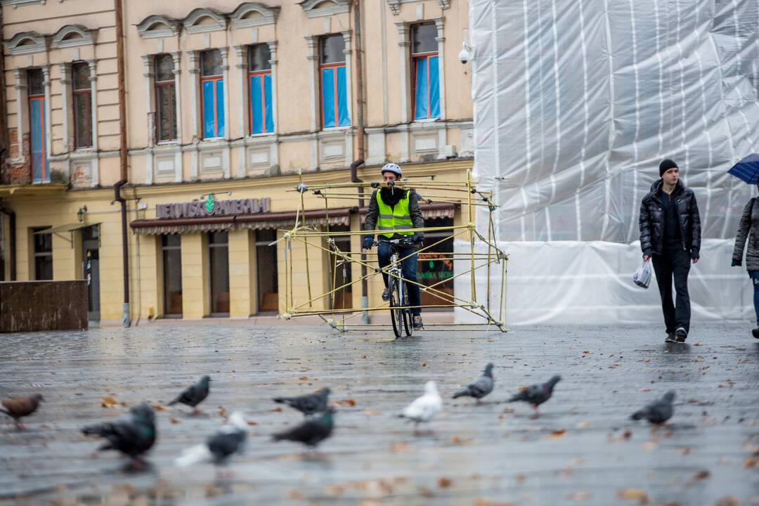 Kauno gatvėse - neįprastos transporto priemonės