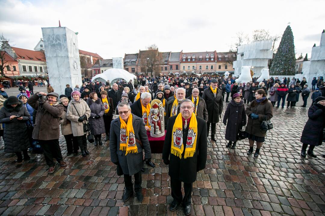 Šv. Mikalojaus eisena į Kauno Rotušę