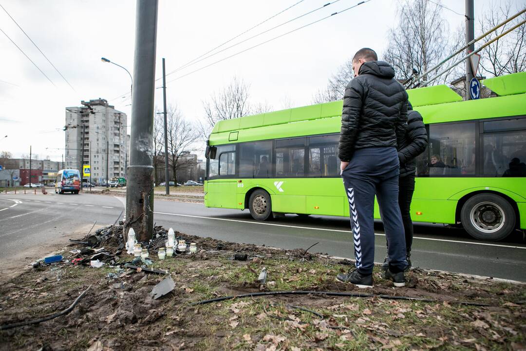 Avarija Šiaurės pr. ir S. Žukausko gatvių sankryžoje