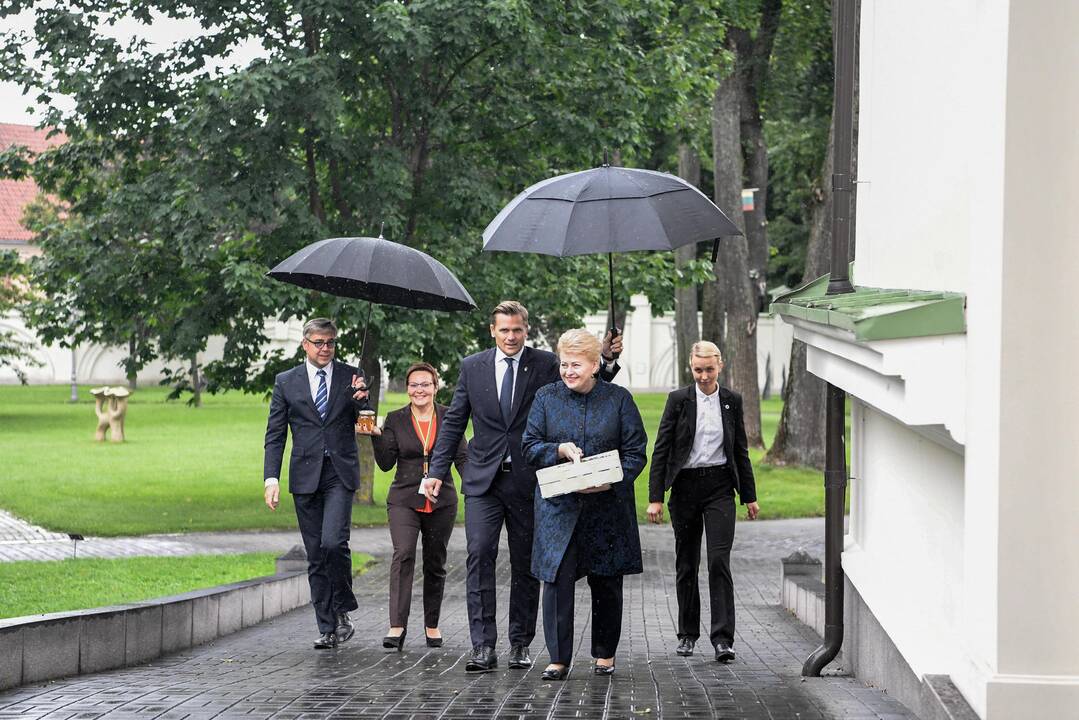Prezidentė skelbia iniciatyvą „Rinkis Lietuvą“