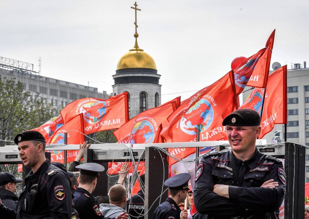 Gegužės 1-ąją lydi darbininkų ir aktyvistų protestai