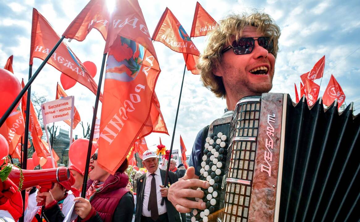 Gegužės 1-ąją lydi darbininkų ir aktyvistų protestai