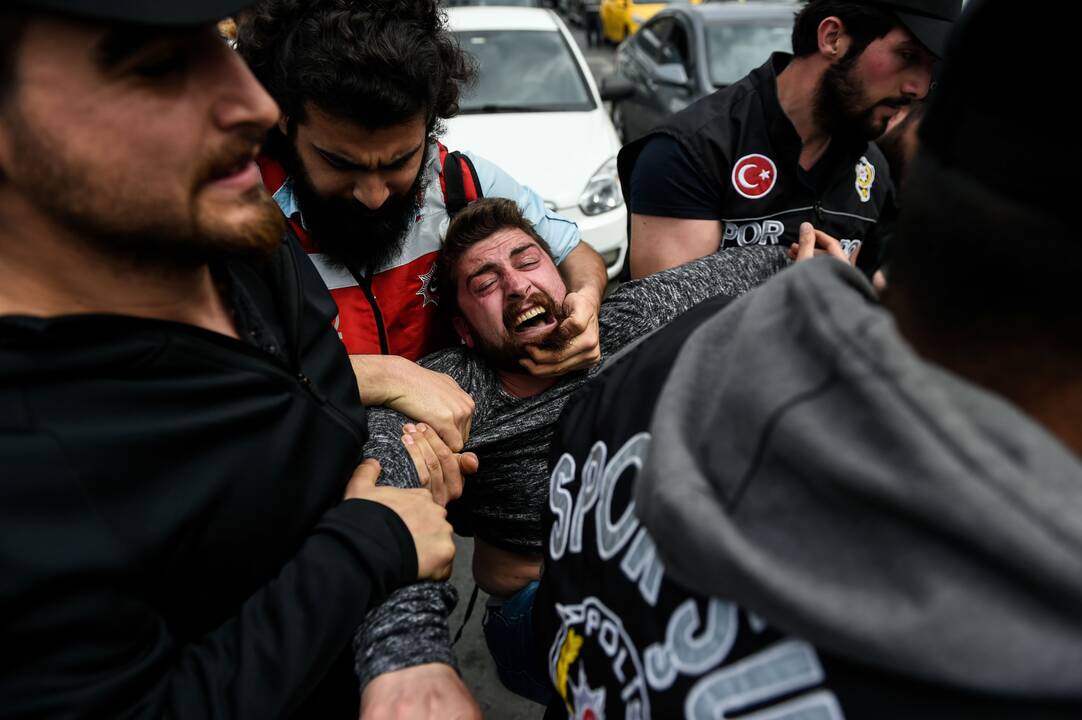 Tarptautinės darbo dienos protestai pasaulyje