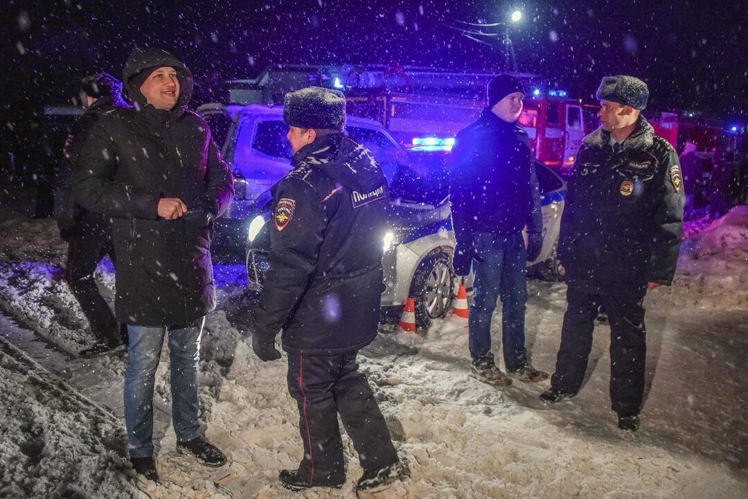 Pamaskvėje sudužo keleivinis lėktuvas