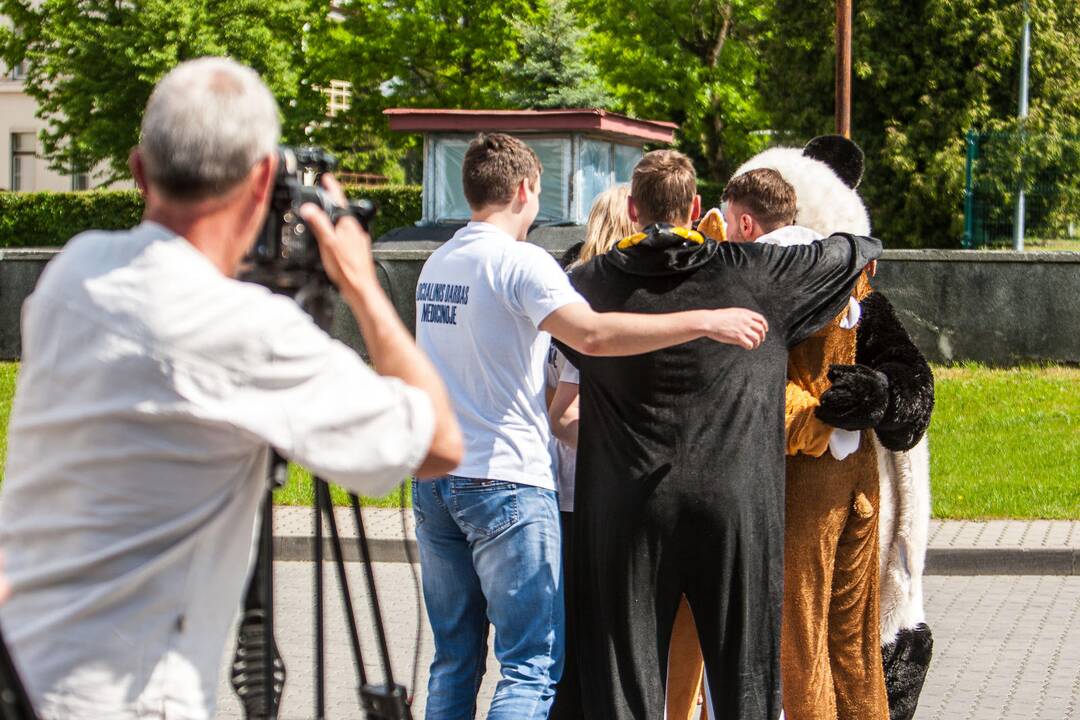 Apsikabinimų diena Kauno klinikose