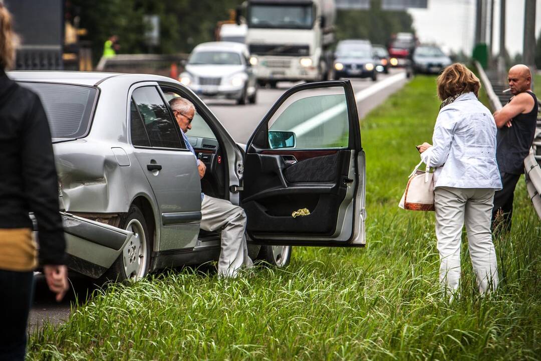 Avarija autostradoje Vilnius-Kaunas