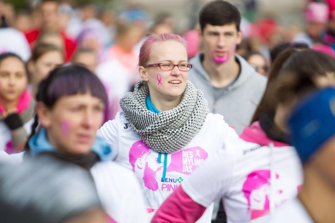 Bėgimas prieš krūties vėžį „Pink RUN“