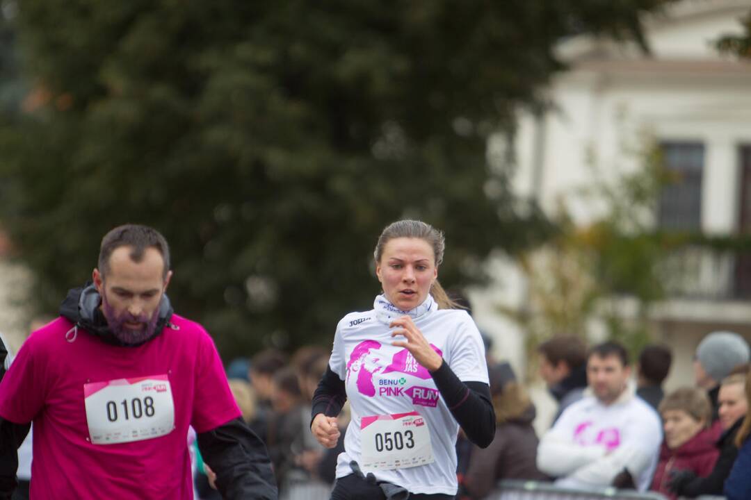 Bėgimas prieš krūties vėžį „Pink RUN“