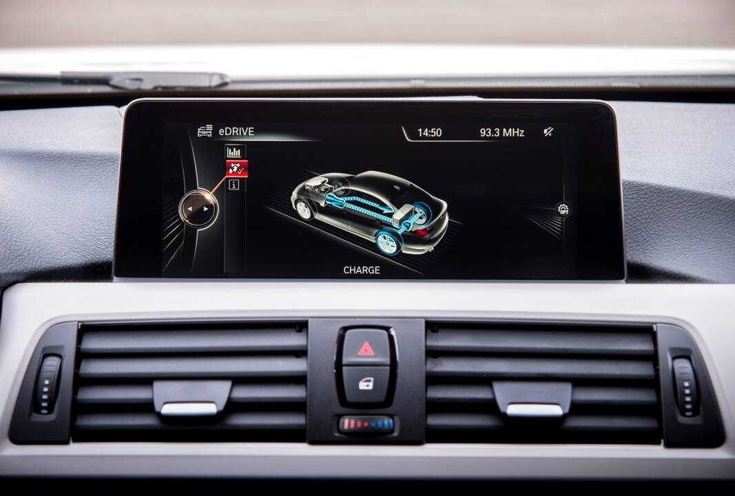 Hibridiniai BMW
