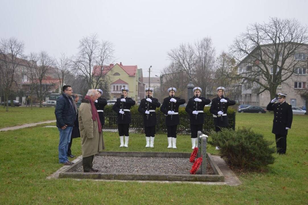 Karių pagerbimas Klaipėdos Vitės kapinėse