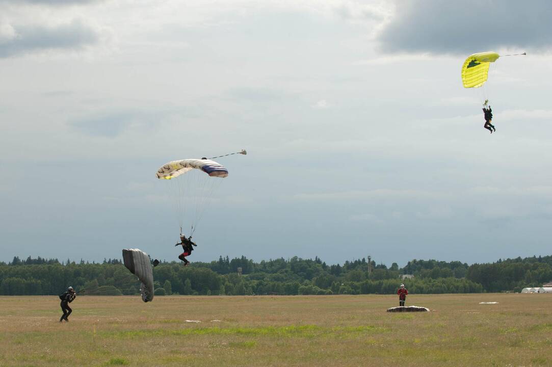 Aviacijos šventė Pociūnuose