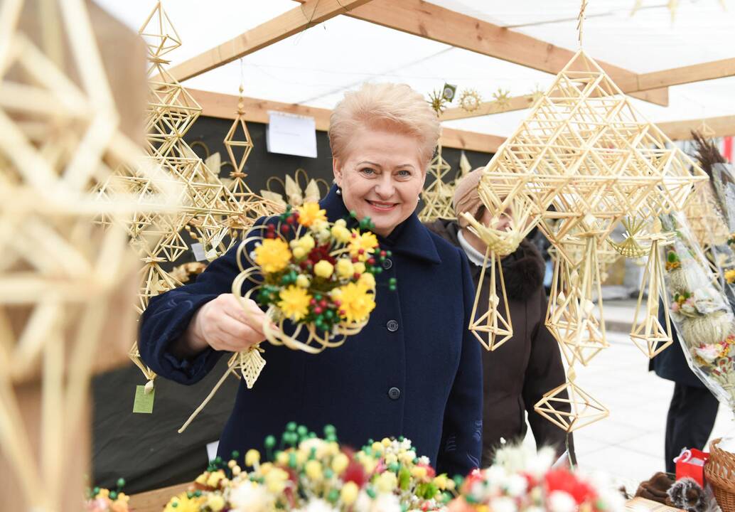 1956 m. gimė Lietuvos Respublikos prezidentė (nuo 2009 m. gegužės 17 d.) Dalia Grybauskaitė