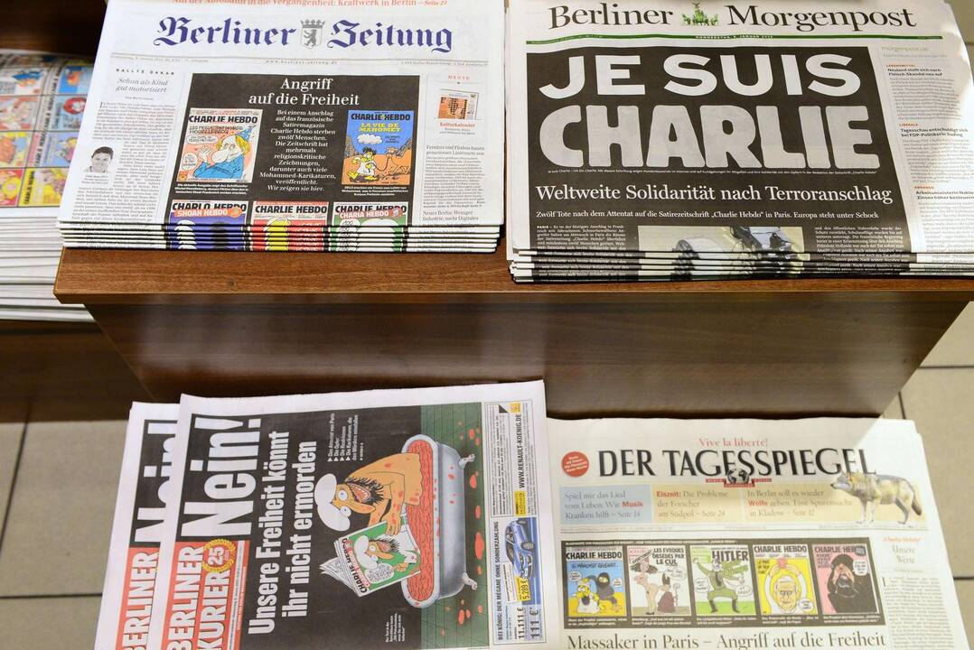 Pasaulis gedi „Charlie Hebdo“ aukų