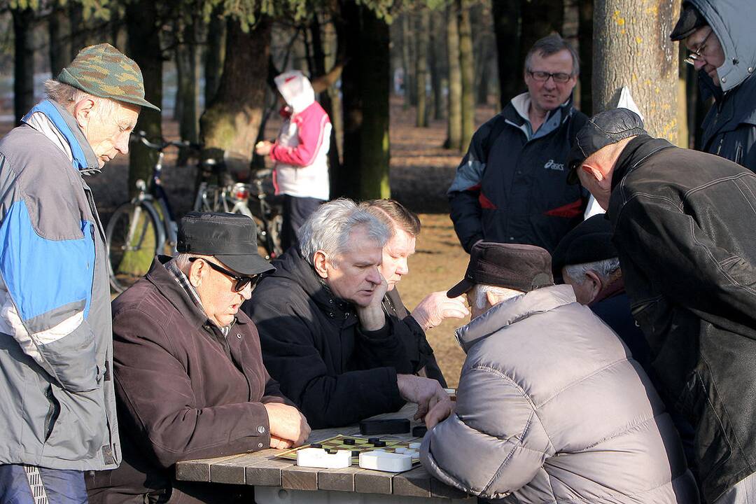 Pavasarinės balos Kauno gatvėse