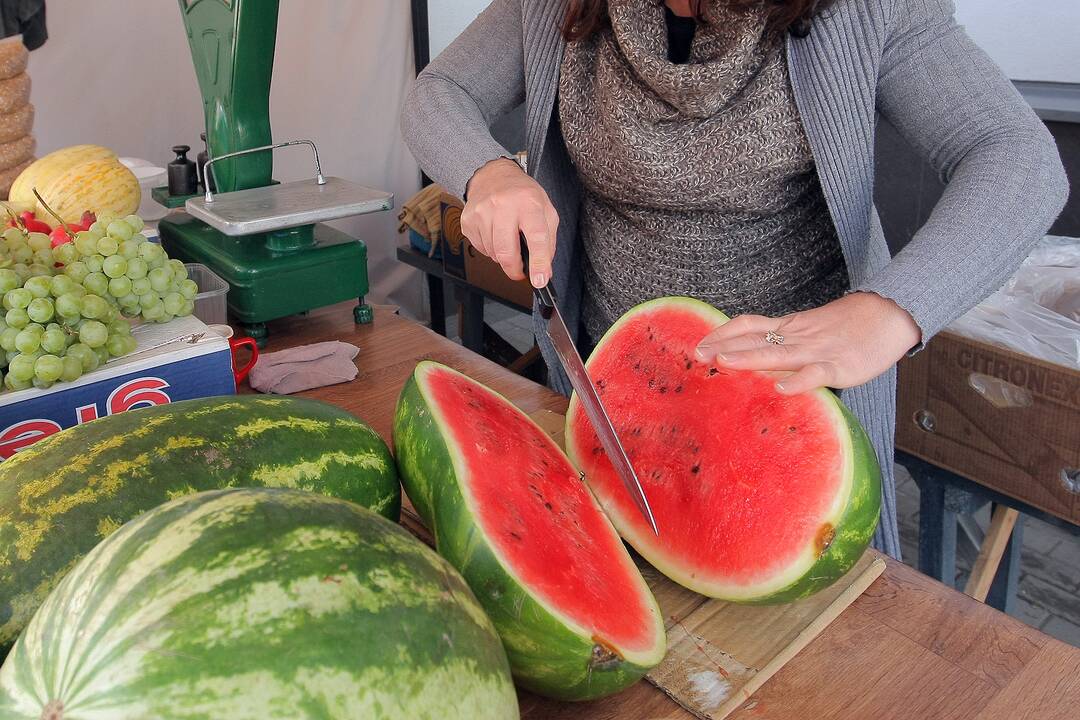 Pasižvalgymas po Kauno Žaliakalnio turgų.