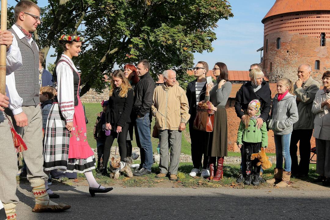 Kauniečiai gyvūnų globėjo šv. Pranciškaus dieną paminėjo Senamiestyje.