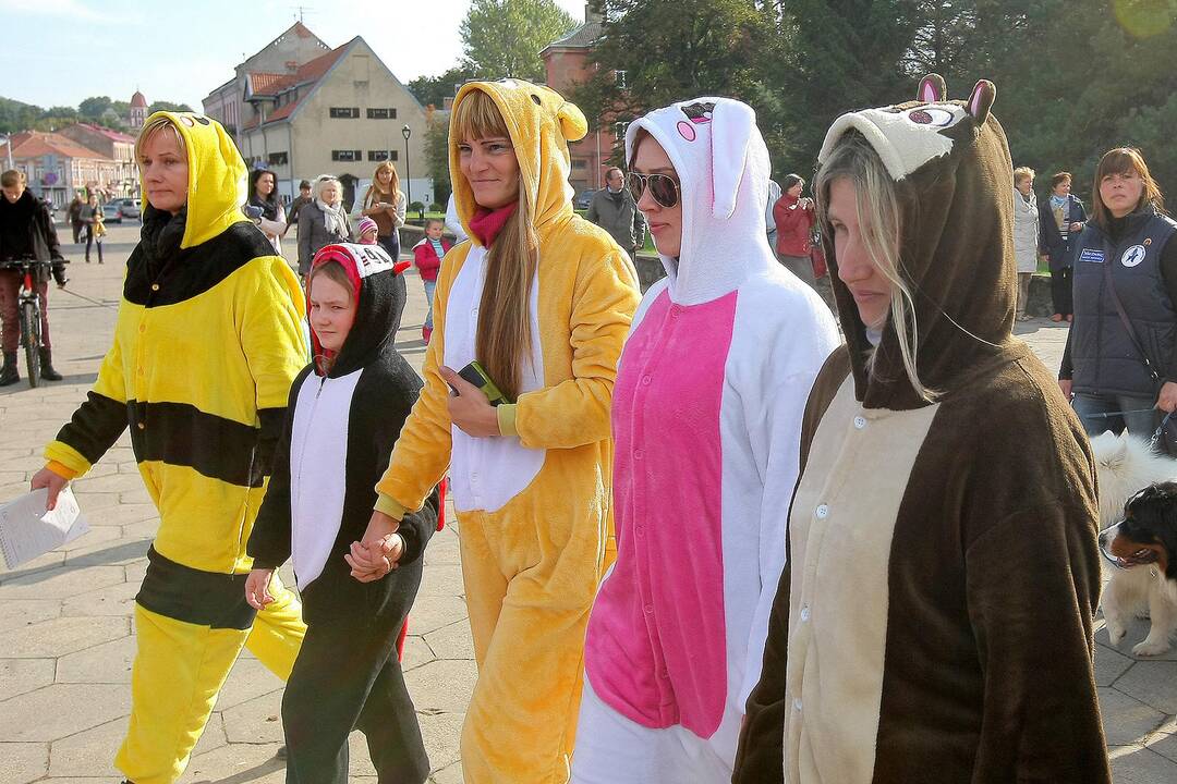 Kauniečiai gyvūnų globėjo šv. Pranciškaus dieną paminėjo Senamiestyje.