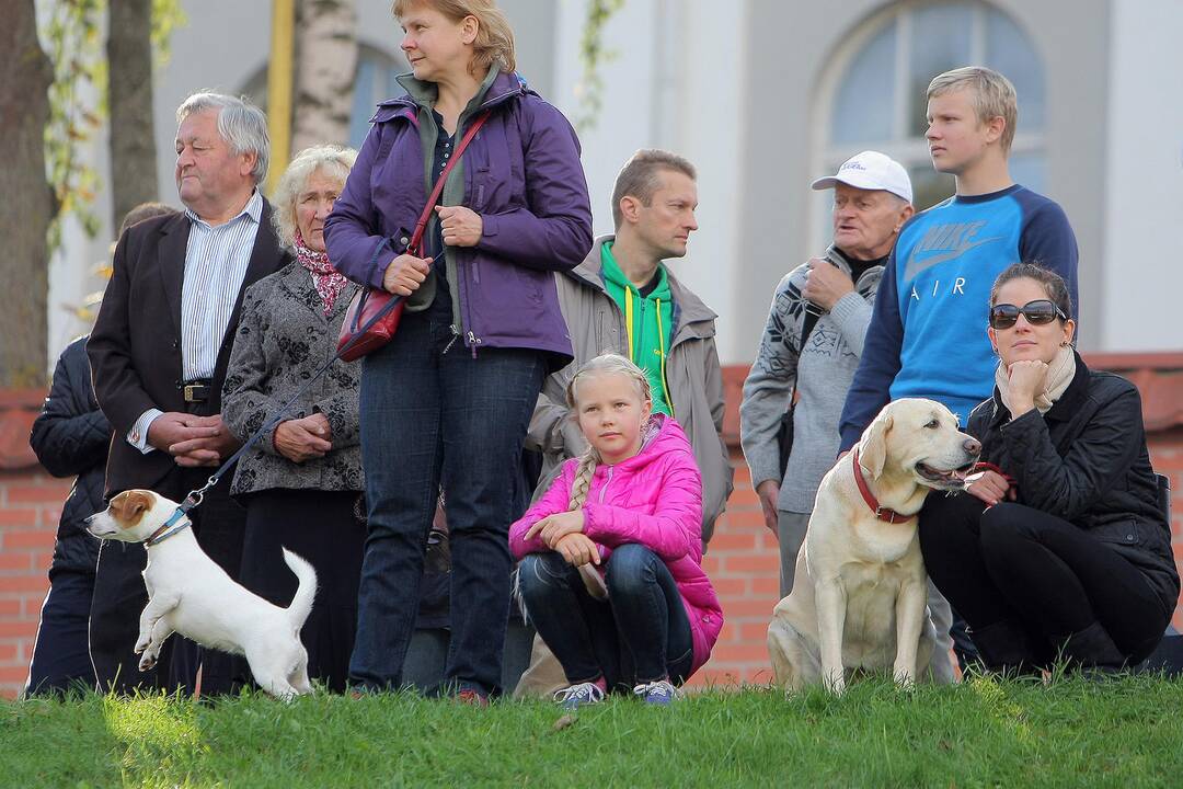 Kauniečiai gyvūnų globėjo šv. Pranciškaus dieną paminėjo Senamiestyje.