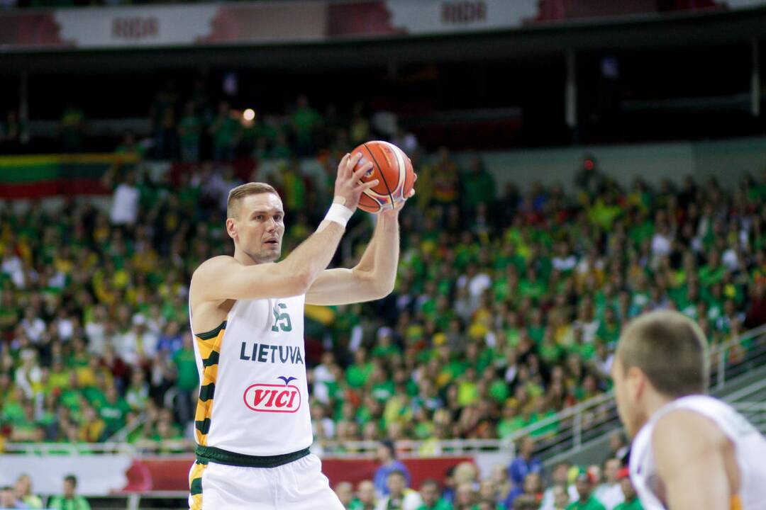 Europos krepšinio čempionatas: Lietuva - Ukraina 69:68