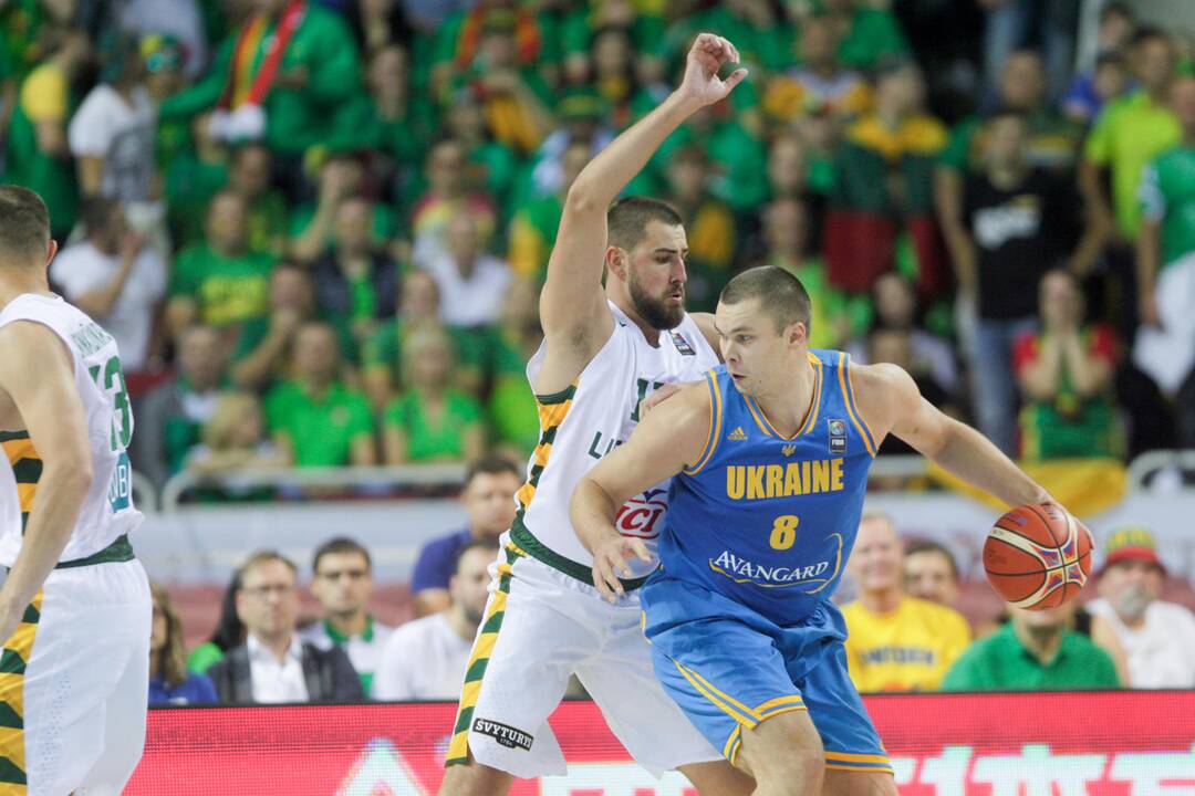 Europos krepšinio čempionatas: Lietuva - Ukraina 69:68